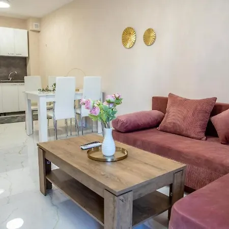 Symphony Harmony アパート